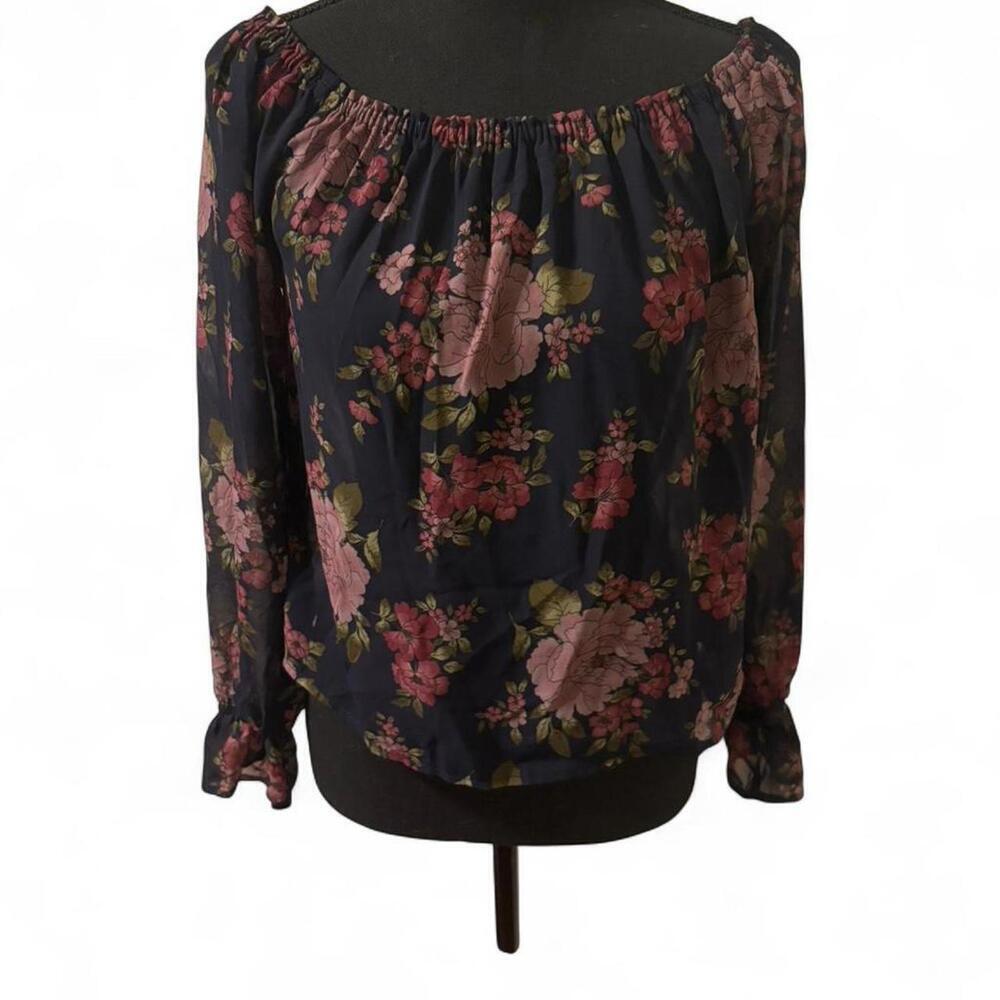 Aeropostale boho floral pattern blouse with ruffle sleeves Size Small